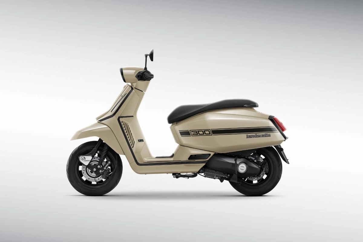 Lambretta X300 SR
