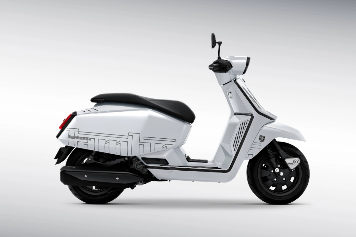 Lambretta X300 GP 2025年式