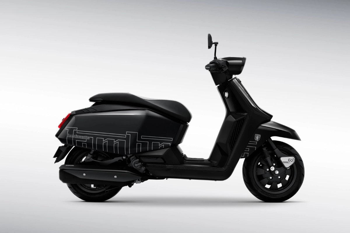 Lambretta X300 GP 2025年式